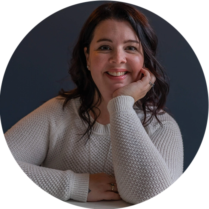 Shannon Moyer-Szemenyei, author