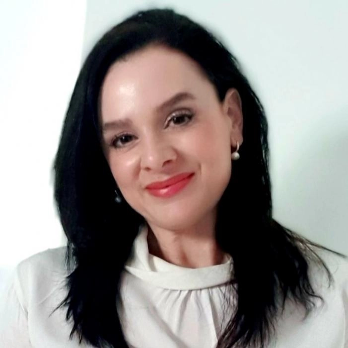 Peray Hilmi Harman, author