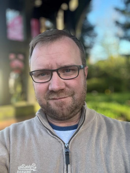 Colin Teasdale, author