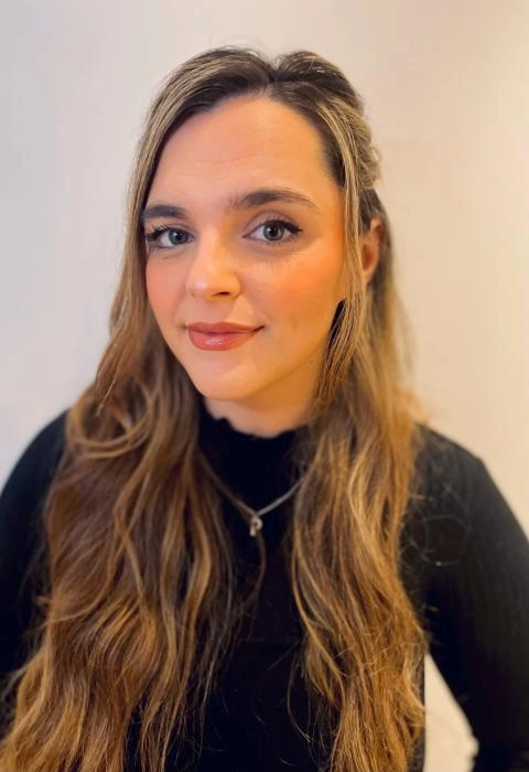 Annabel Millan, author