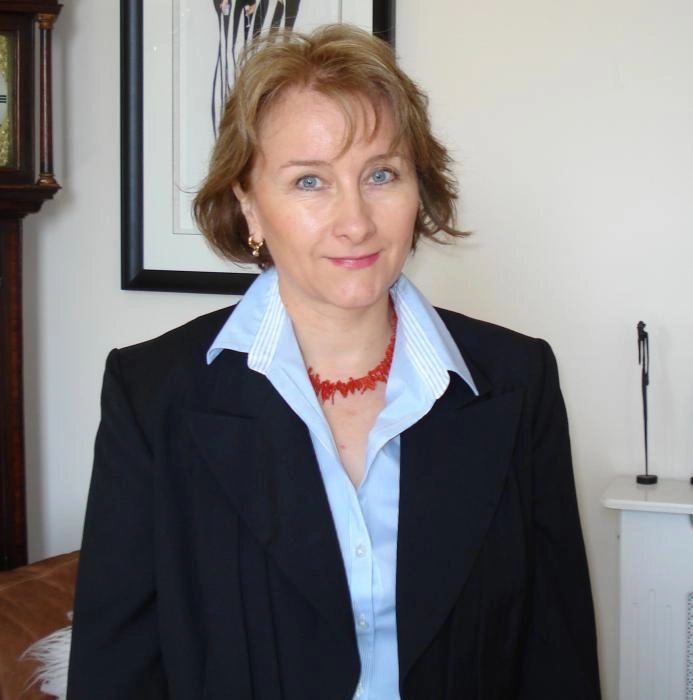 Christine Oesterling MD MRCGP, author