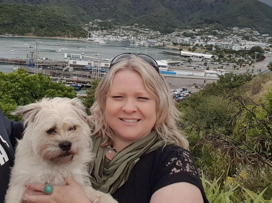 Rebecca Provan, author