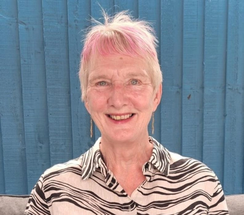 Anne Bealing, author