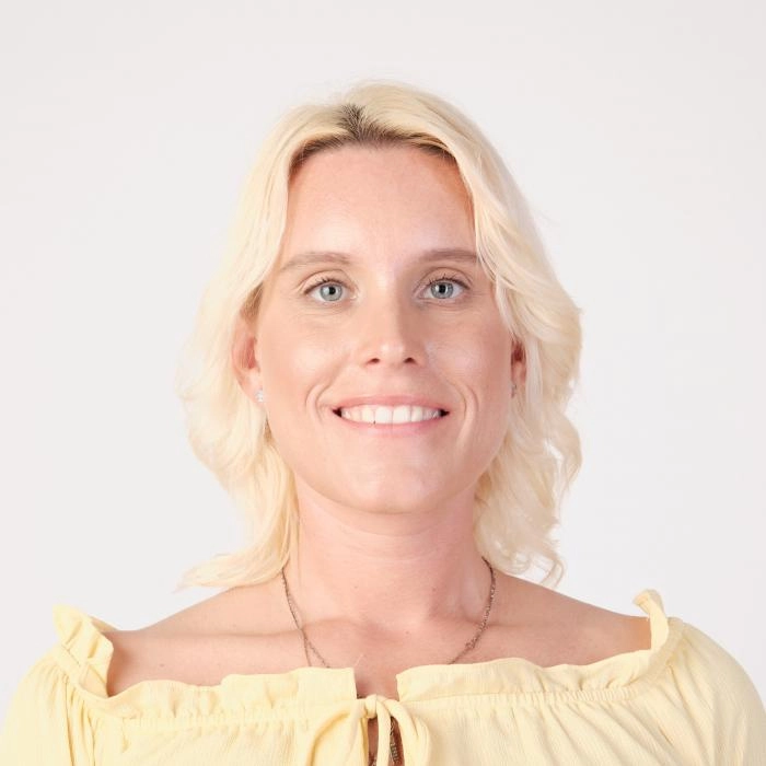 Jaimee Jakobczak, author