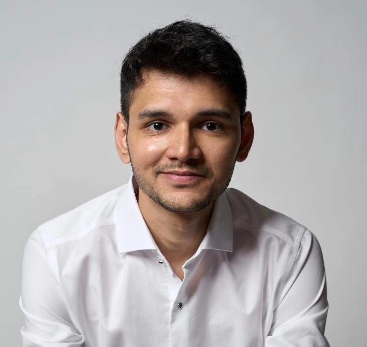 Yash Shah, author
