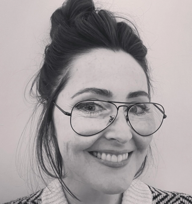 Saoirse Bowe, author