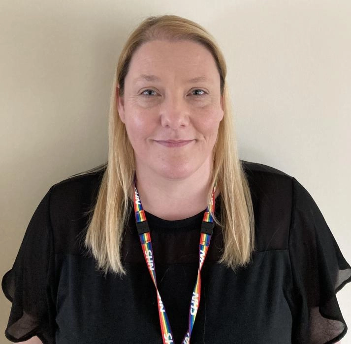 Sarah Hepworth-Dodds, author