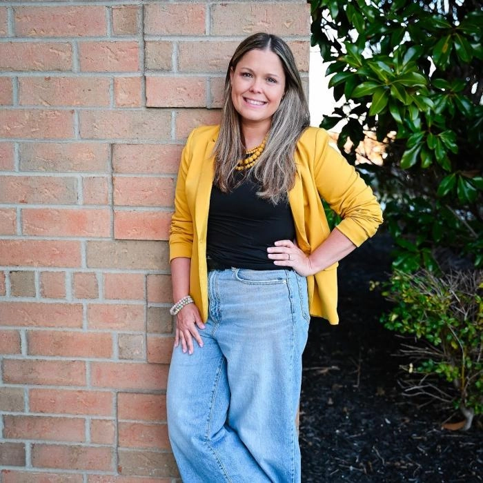 Sarah Stamper, author