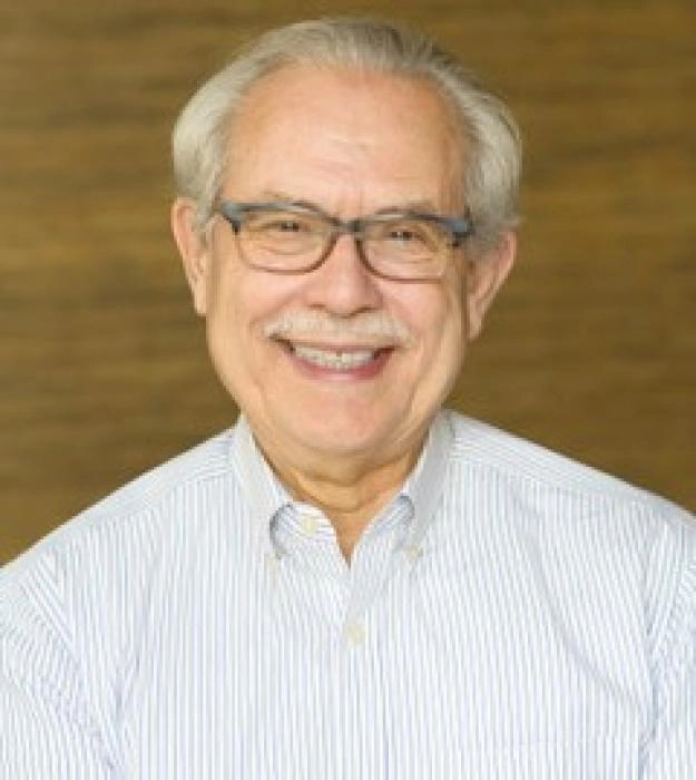 Gregory Russ, author