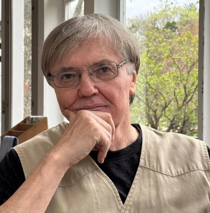 Douglas Huff, author