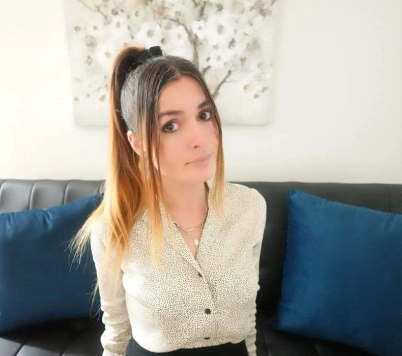 Anya Kiral, author
