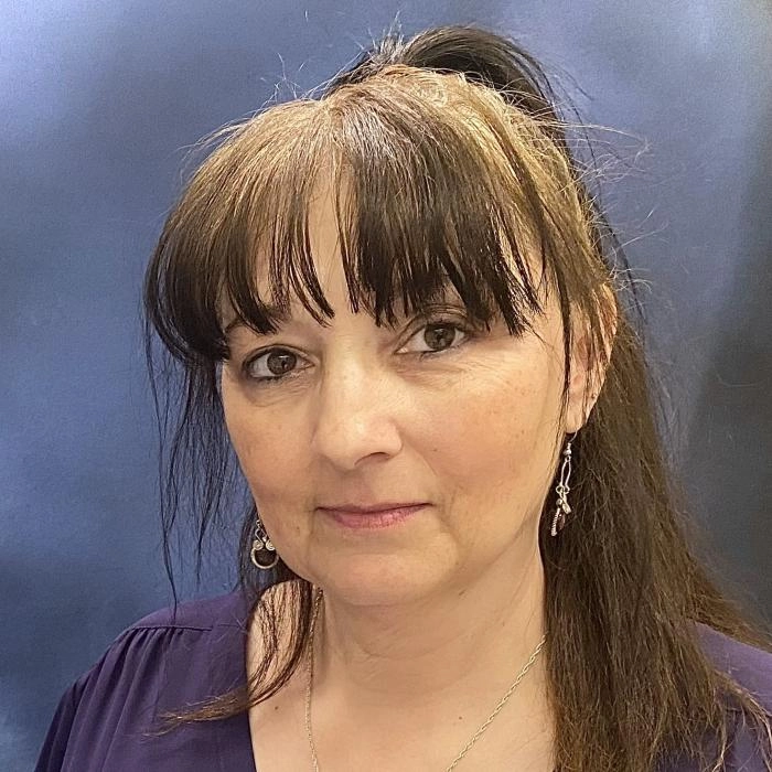 Michelle LaHay-Thompson, author