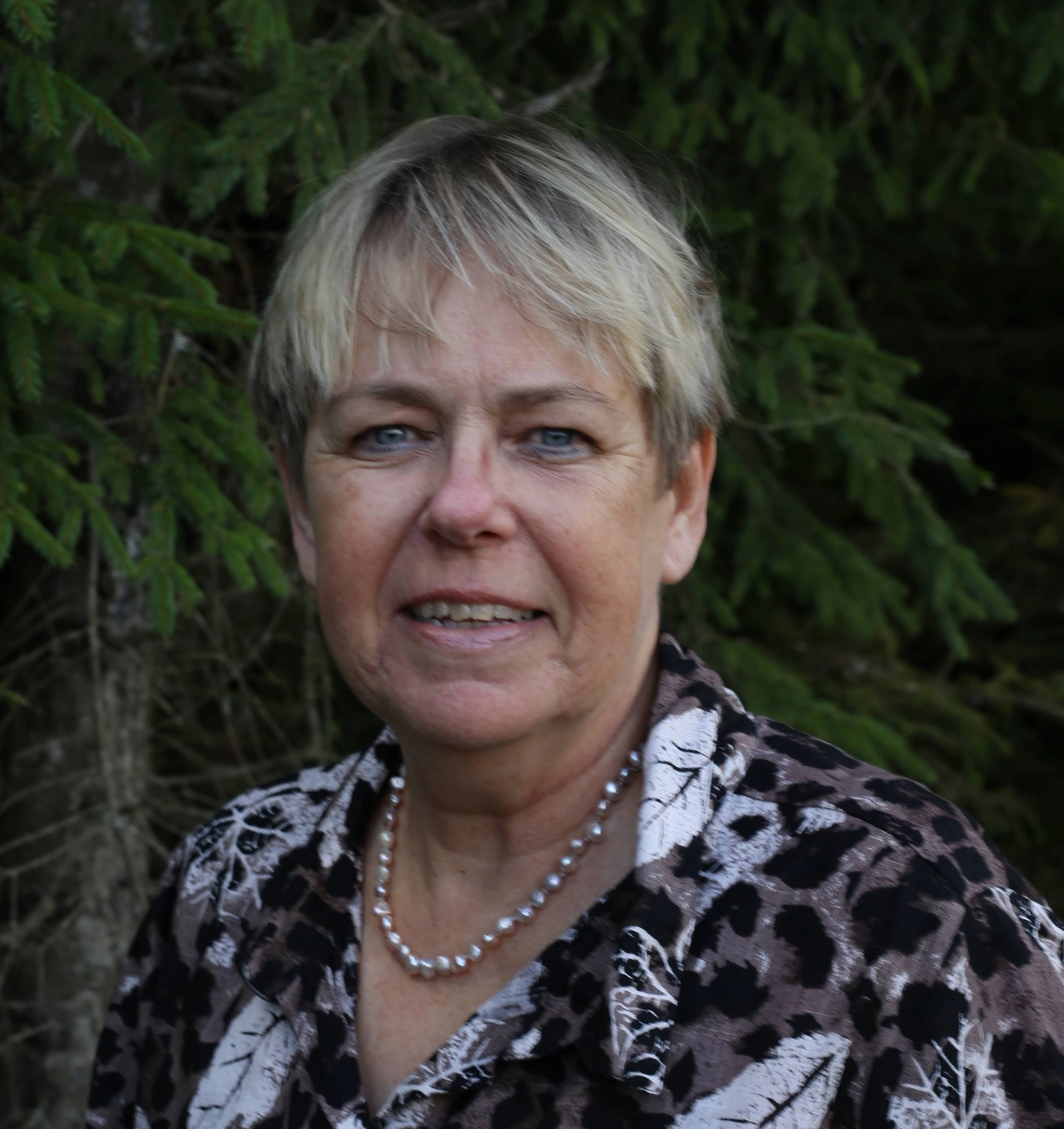 Catarina Hansson, author