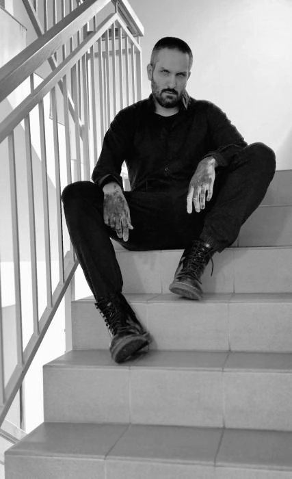 Nualaye Astante, author