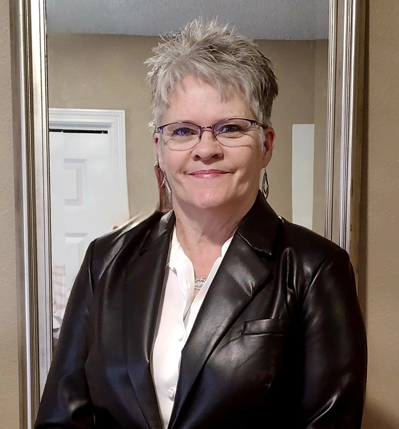 Renda R. Hanson, author
