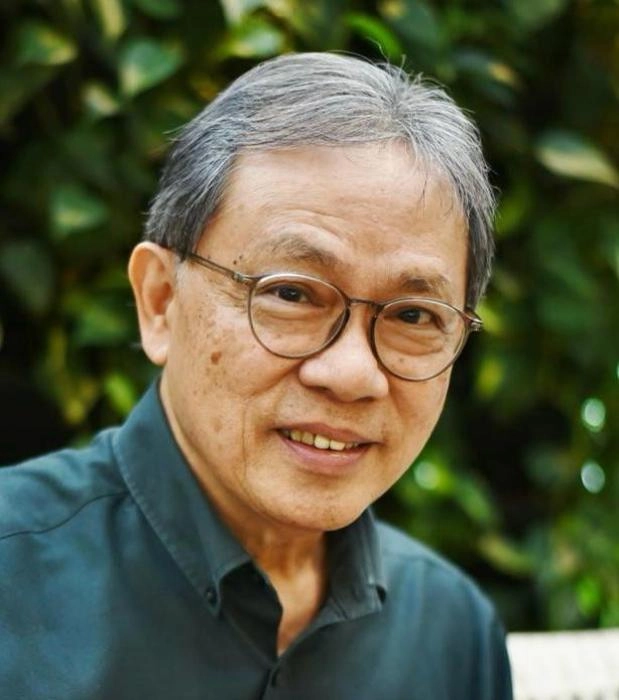 Kua Ee Heok, author